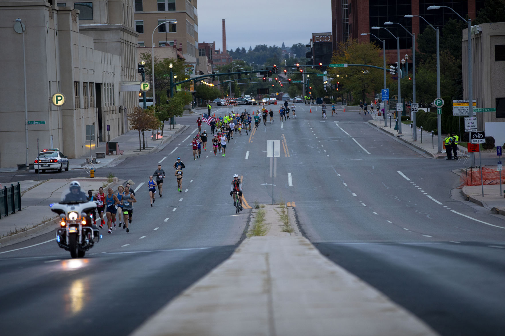 092819-news-coloradospringsmarathon 12.jpg
